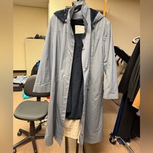 London Fog Men's Blue/Gray Hooded Raincoat